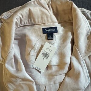 GapBody Beige Shirt